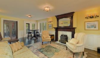 Boston Mills Manor, Caledon, Ontario, Canada - Country homes for sale and luxury real estate including horse farms and property in the Caledon and King City areas near Toronto