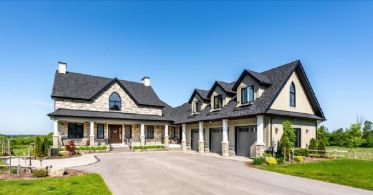 16660 Keele Street, Kettleby  - Country Homes for sale and Luxury Real Estate in Caledon and King City including Horse Farms and Property for sale near Toronto