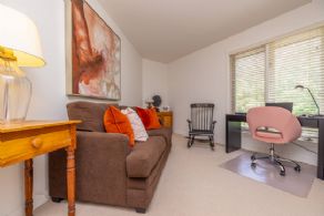 Second office or additional bedroom  - Country homes for sale and luxury real estate including horse farms and property in the Caledon and King City areas near Toronto