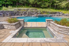 Hot tub - Country homes for sale and luxury real estate including horse farms and property in the Caledon and King City areas near Toronto
