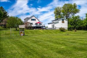 Farmhouse on the 8th Concession, King, Ontario - Country homes for sale and luxury real estate including horse farms and property in the Caledon and King City areas near Toronto