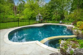 Betz pool with hot tub  - Country homes for sale and luxury real estate including horse farms and property in the Caledon and King City areas near Toronto