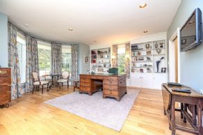 Hawkswood, King, Ontario - Country homes for sale and luxury real estate including horse farms and property in the Caledon and King City areas near Toronto