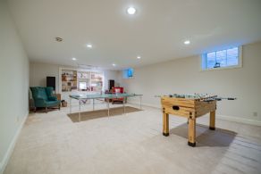 Hawkswood, King, Ontario - Country homes for sale and luxury real estate including horse farms and property in the Caledon and King City areas near Toronto